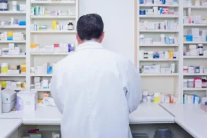 TEİS: İlaca ve aşıya erişimde yaşanan sorunların bedeli eczacıya ve vatandaşa ödetilmemeli