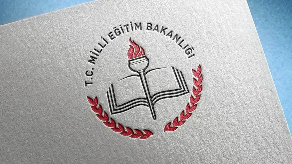 2026-2027 Okul Tatilleri Ne Zaman? Yarıyıl, Kasım ve Mart Ara Tatili Hangi Tarihte?
