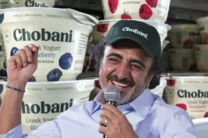 Hamdi Ulukaya’dan dünyayı şaşırtan yatırım: KDP'nin Chobani'deki hisseleri geri alınacak