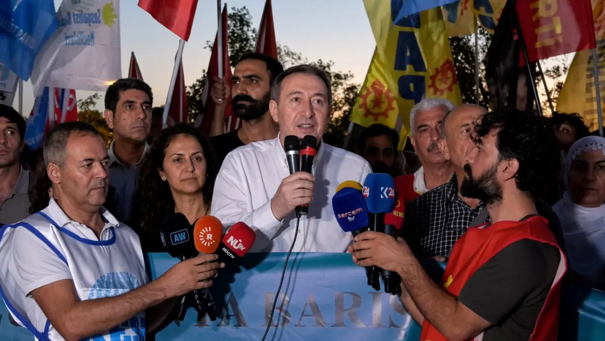 Tuncer Bakırhan: ‘En kötü barış, en iyi savaştan daha iyidir’