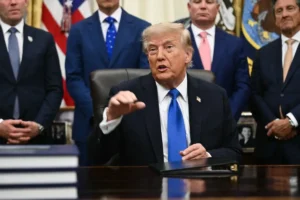 Trump, 'istedikleri zaman' İran'a yeniden saldırmaya hazır olduklarını söyledi