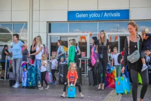 Antalya’da gelenek değişmedi Rus ve Alman turistler bu yıl da ilk sıralarda