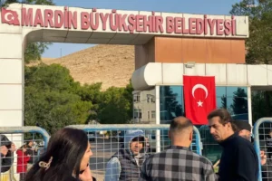 Mardin’de kayyımın görev süresi uzatıldı