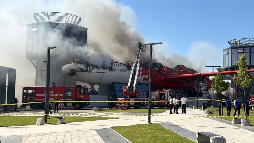 Kocaeli'de Uçakpark'ta yangın