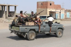 Yemen'de çatışmalar şiddetlendi: Ez az 60 ölü