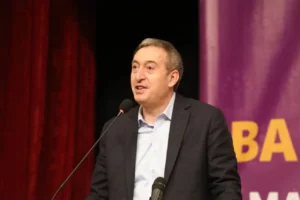 Bakırhan: Türkiye’yi yönetmeye talibiz