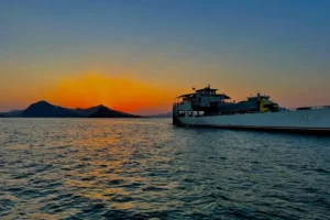 Dersim’de iptal edilen feribot seferleri yeniden başladı