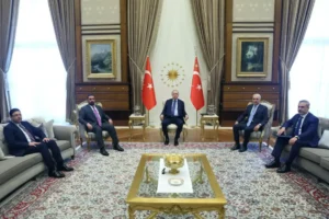 Erdoğan, Irak Parlamentosu Başkanı Halbusi ile bir araya geldi