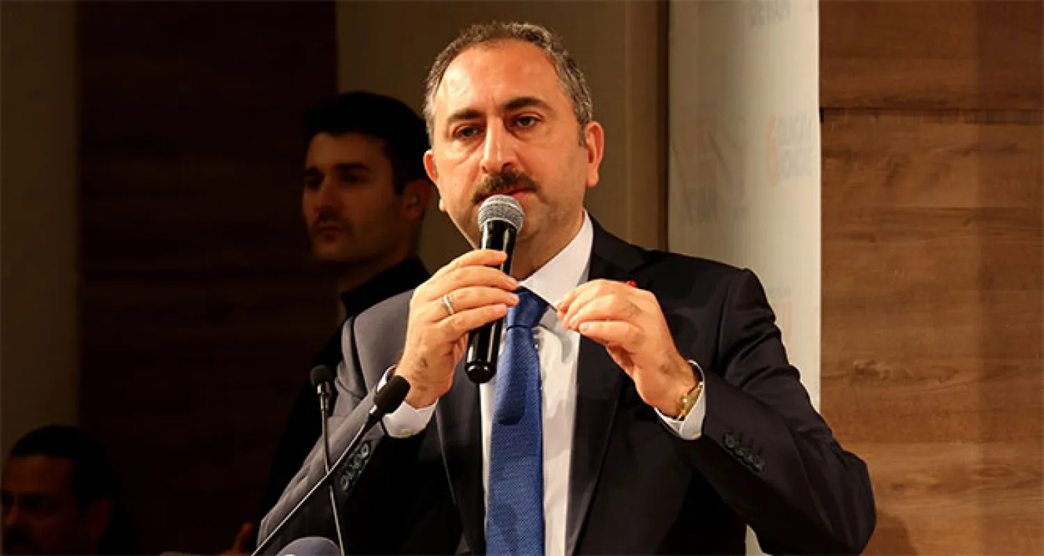 Diyarbakır’daki Kürtçe tabela tartışmasına ilişkin AK Parti’li Gül’den açıklama