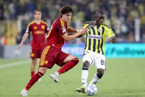 UEFA Şampiyonlar Ligi: Fenerbahçe, Roma ile berabere kaldı