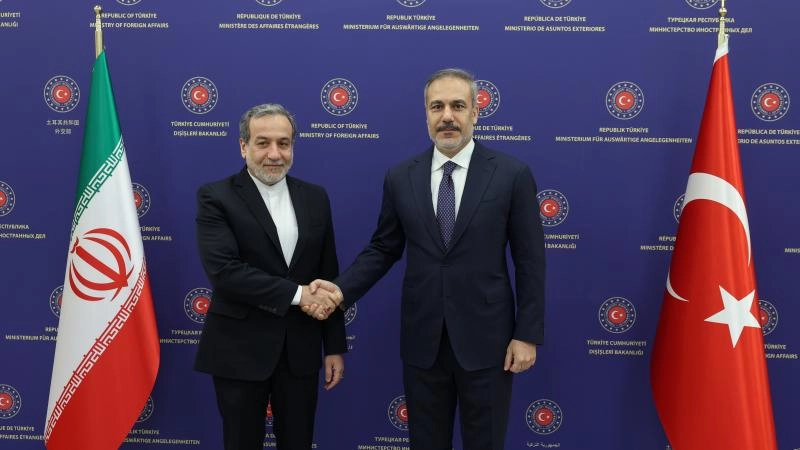 Fidan, İranlı mevkidaşı Erakçi ile telefonda görüştü