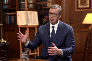 Sırbistan Cumhurbaşkanı Vucic istifa edeceğini açıkladı