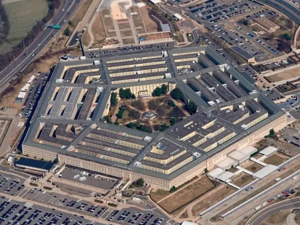 Pentagon raporu: İran saldırıları ABD'nin bölgedeki üs ve tesislerini vurdu