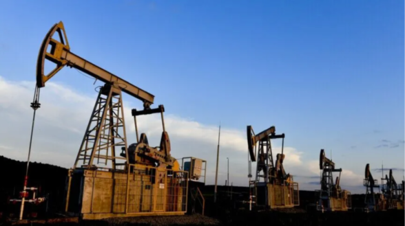 Petrol arzı kesintisi endişesiyle Brent petrol 107,52 dolara yükseldi