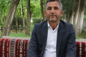 DEM Parti açıkladı: Diyarbakır Büyükşehir Belediyesinin yeni Eş Başkanı Emin Ay oldu