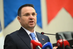 Gürlek: 2028’de Cumhurbaşkanımızı tekrar seçmek için seçim düzenlenecek
