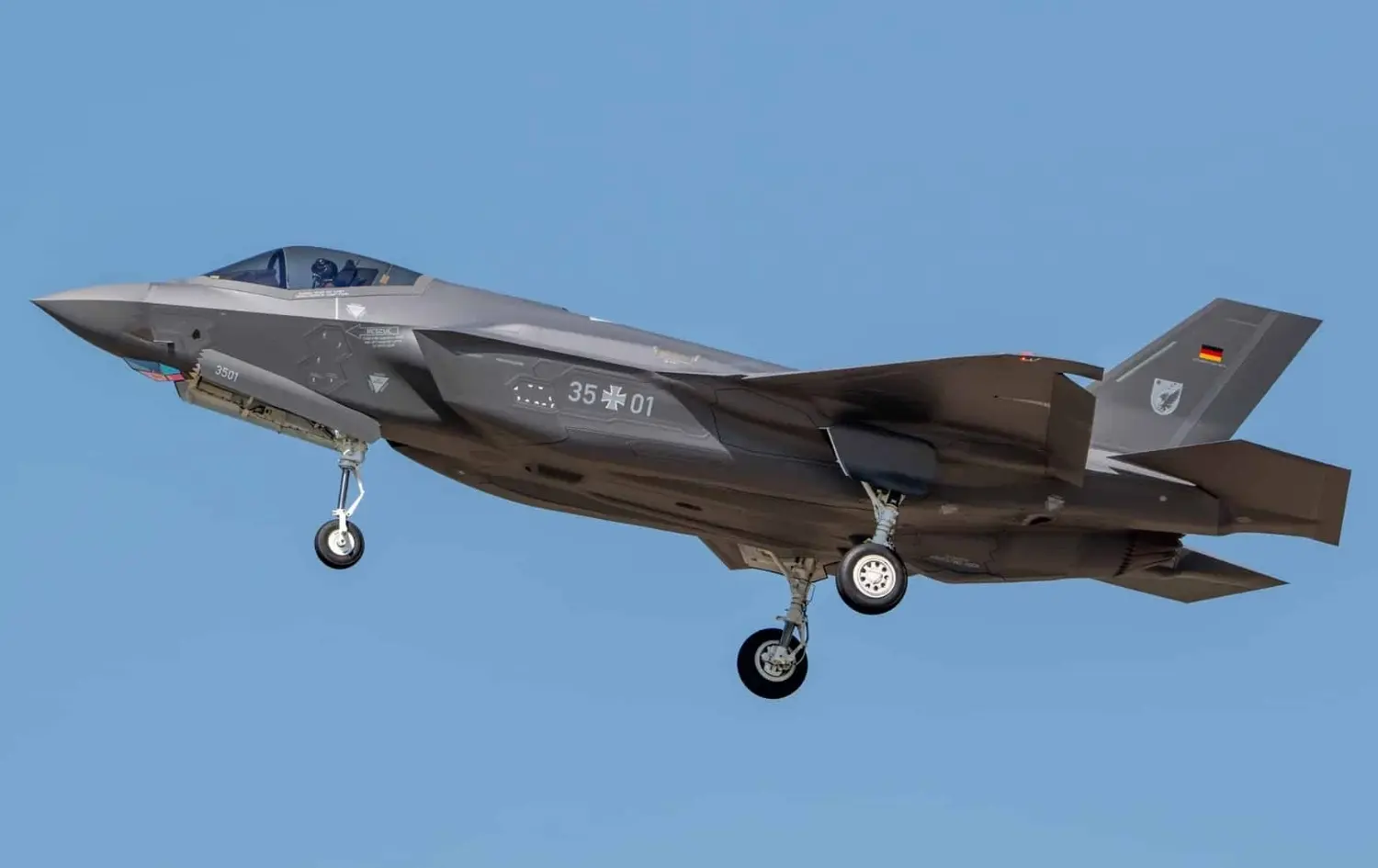 Almanya ilk F-35 savaş uçağını teslim aldı: Luftwaffe için yeni dönem
