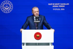 Erdoğan: İnşallah son düzlüğü de geçecek, ülkemizle birlikte bölgemizin tamamını huzur ve istikrara kavuşturacağız
