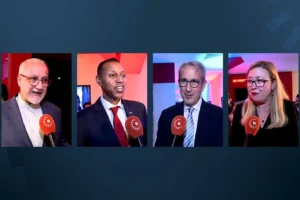 Diplomatlar, Helkewt Mustafa’nın filmi dolayısıyla Peşmerge'nin savaştaki rolünü övdü