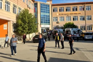 Cevdet Yılmaz’dan okulda düzenlenen saldırı hakkında çıklama