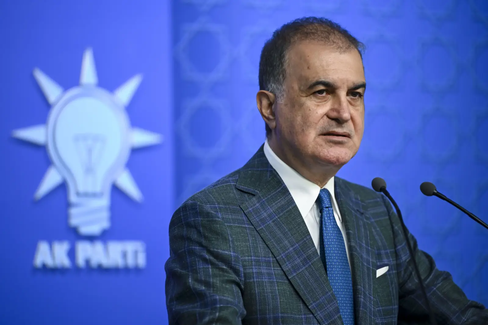 Ömer Çelik: Evlatlarımızın saldırıya uğraması yüreğimizi yakmıştır