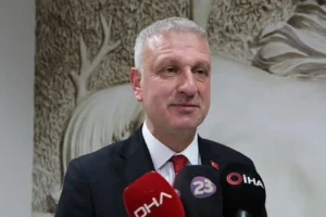 Erdoğan'ın başdanışmanından fon krizine ilişkin ilk açıklama