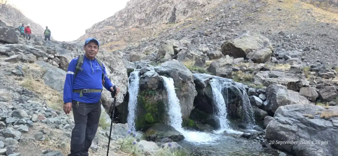 VİDEO - Erbilli dağcılar Hakkari ve Şemdinli’de zirvelere tırmandı