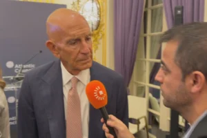 Rûdaw’a konuşan Tom Barrack: Peşmerge güçlerinin birleştirilmesi umut verici bir adım
