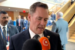 ABD’li Mike Waltz Rûdaw'a konuştu: Kürtlerle ilişkimiz kaya gibi sağlam