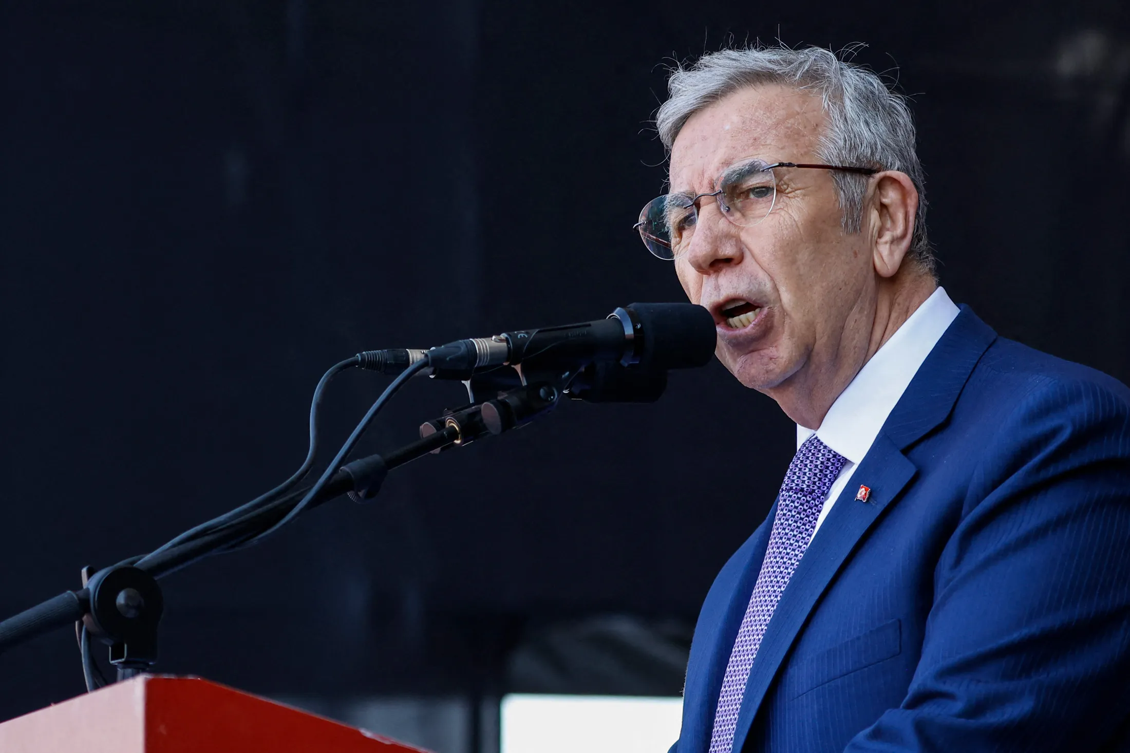İstifa sonrası Mansur Yavaş'tan ilk açıklama: ‘Şaşkınlıkla izliyorum!’