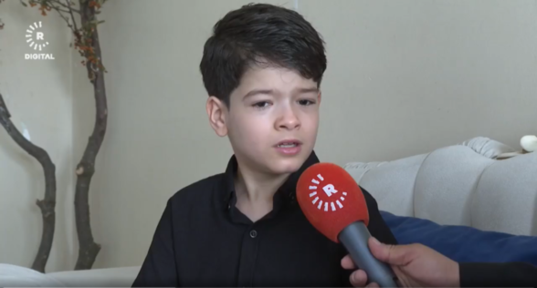 11 yaşındaki Kürt müziği fenomeni Rohan Sefo’nun sosyal medya hesapları kapatıldı