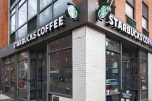 Starbucks, 250 mağazasını kapatacak