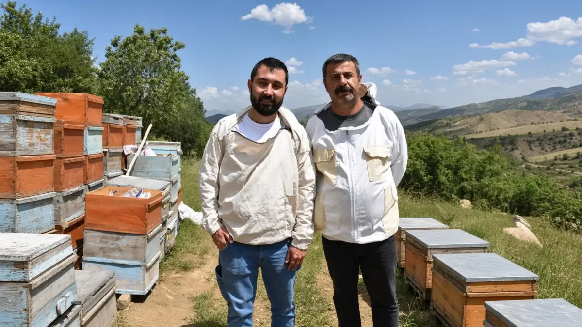 Şırnak'ta ürettiği bal, Paris'ten sonra Londra'dan da altın madalya kazandı