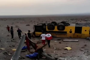 Yolcu otobüsü şarampole devrildi: 11 ölü, 24 yaralı