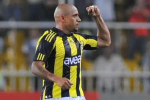 Roberto Carlos’tan şok itiraf: 160 milyon euromu çaldılar, servetimin yüzde 99'unu kaybettim