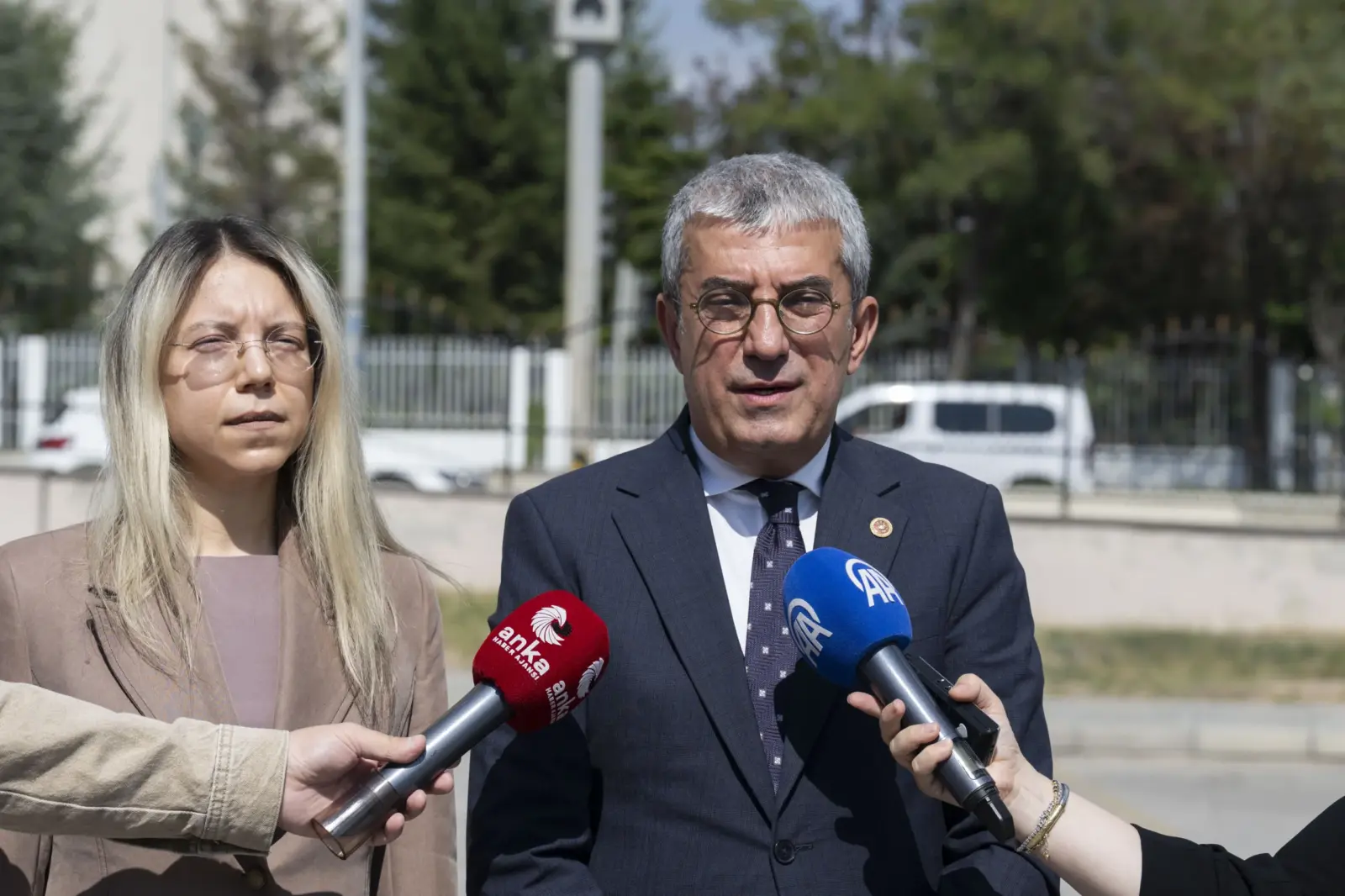 Yeni Parti Grup Başkanvekili Günaydın: AKP'li elitler paralarını alıp kaçtılar, içeride kalan vatandaşın üzerine kapı kilitlendi