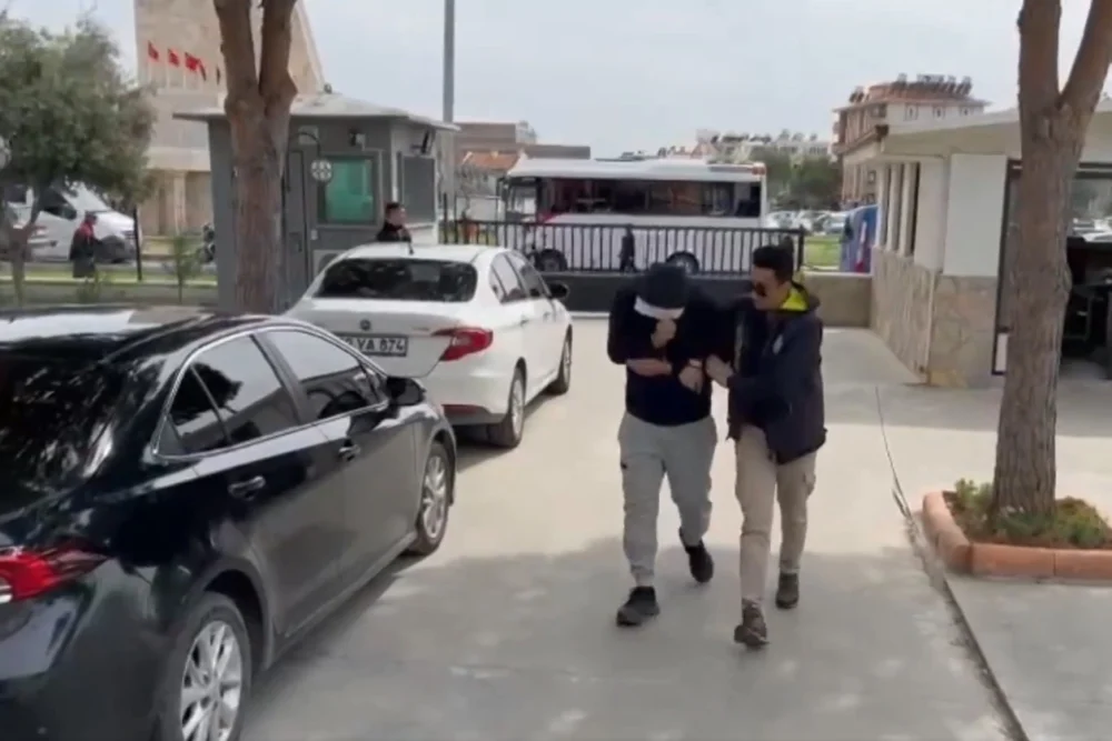 İstanbul'da yasa dışı bahis operasyonunda 43 kişi gözaltına alındı