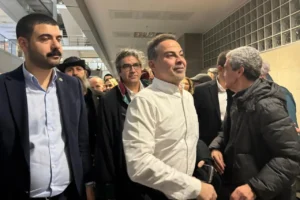 Nasuh Mahruki Silivri'yi anlattı: '13 gün yerde yattım, tahtakuruları yedi'