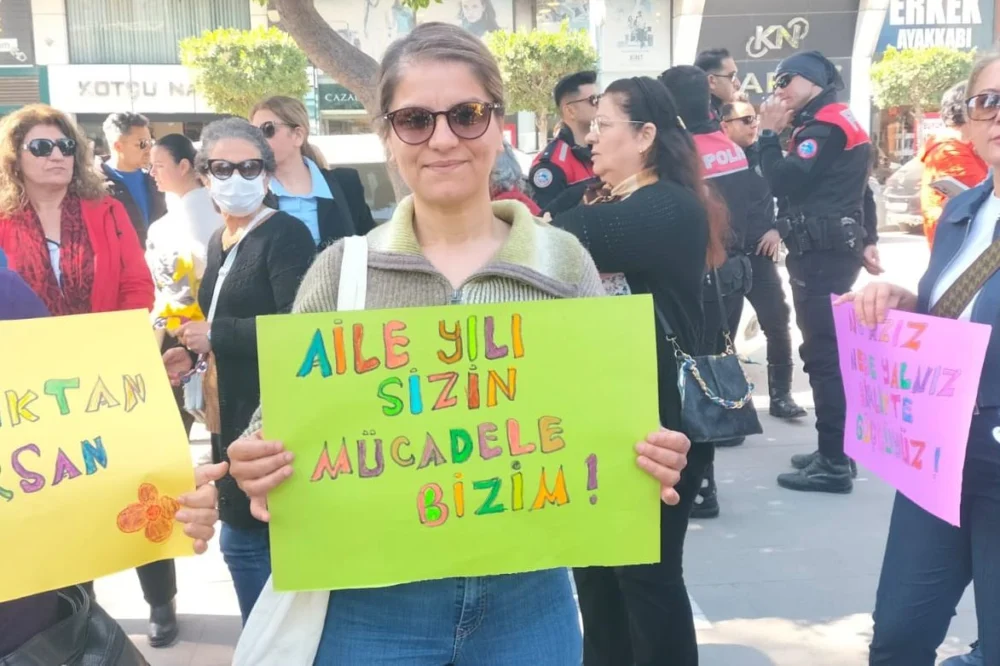 AKP'nin 25 yılında makbul kadının inşası