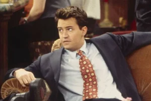 Matthew Perry’nin hayatı üç bölümlük belgeselle anlatılacak