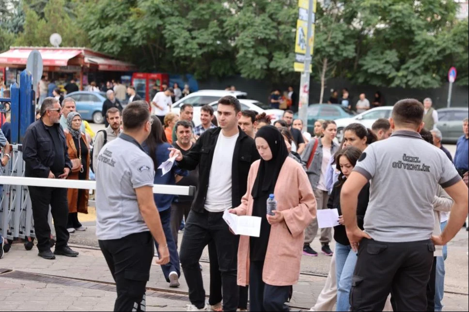 ÖSYM, KPSS'de 392 adayın sınavında mevzuata aykırılık tespit etti: Adaylara eşdeğer sınav yapılacak