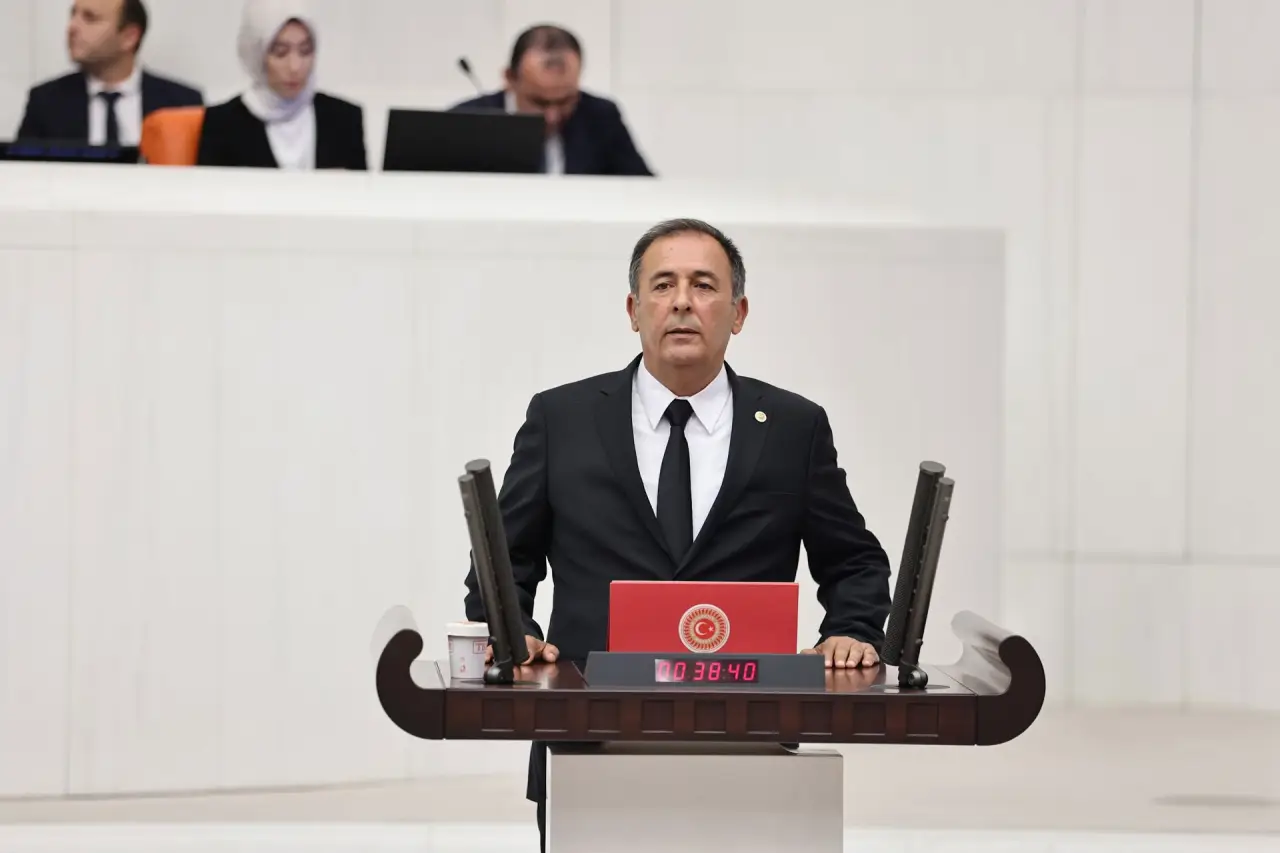 Yeni Partili Mustafa Erdem hakkında 'rüşvet' suçlamasıyla soruşturma