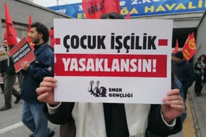Emek Gençliği İşçi Gençlik Anketi sonuçlandı: Sorunlar ortak, birlikte mücadele bir ihtiyaç!