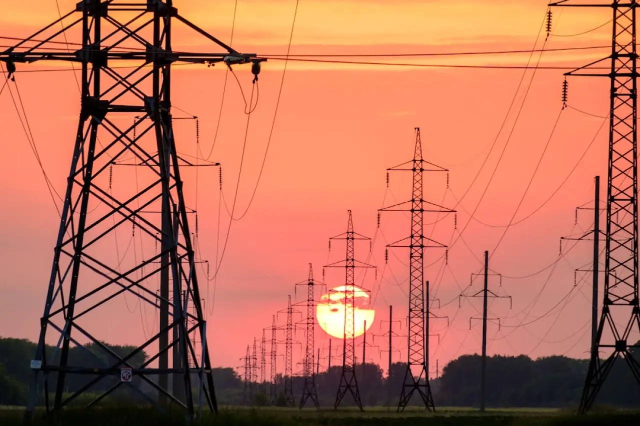 Spot elektrikte yarın için en yüksek fiyat 4 bin 200 lira