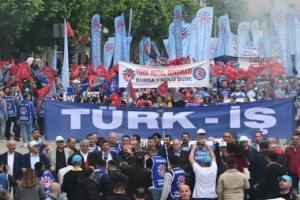 TÜRK-İŞ Başkanlar Kurulu'ndan "vergide adalet" çağrısı: Vergi dilimleri ücretlileri mağdur etmeyecek şekilde düzenlenmelidir