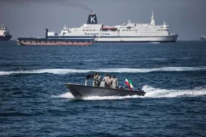 İran: ABD'ye ait su altı deniz aracı Hürmüz Boğazı'nda ele geçirildi