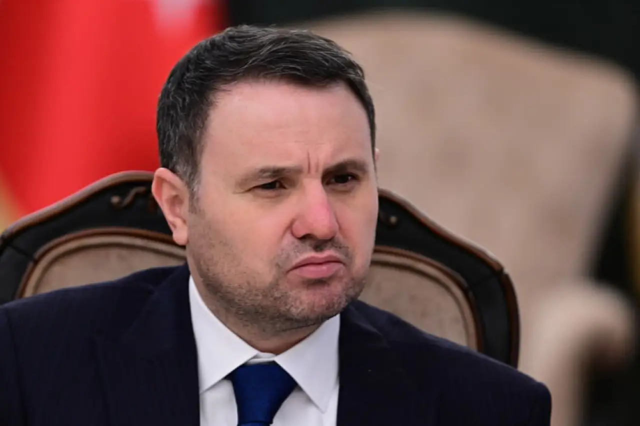 Gürlek'ten Ahmet Şık'a dava ve suç duyurusu