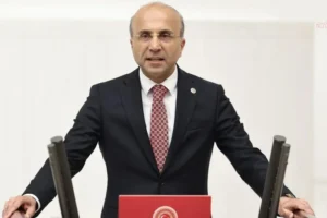 Yeni Partili Aşkın Genç’ten OVP hesabı: 166 lira denilen sepet 243 liraya çıktı