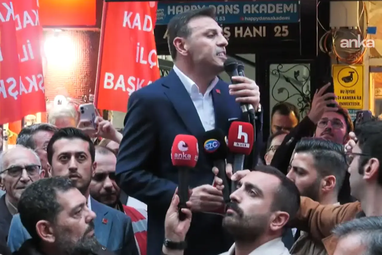 Çelik: Üsküdar'da AKP'ye geçen 4 üye il dışına çıkarıldı