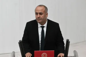 DEM Partili Çiçek Meclis’e taşıdı: Tekirdağ’da DEM Parti yöneticilerine ajanlaştırma çalışması iddiası